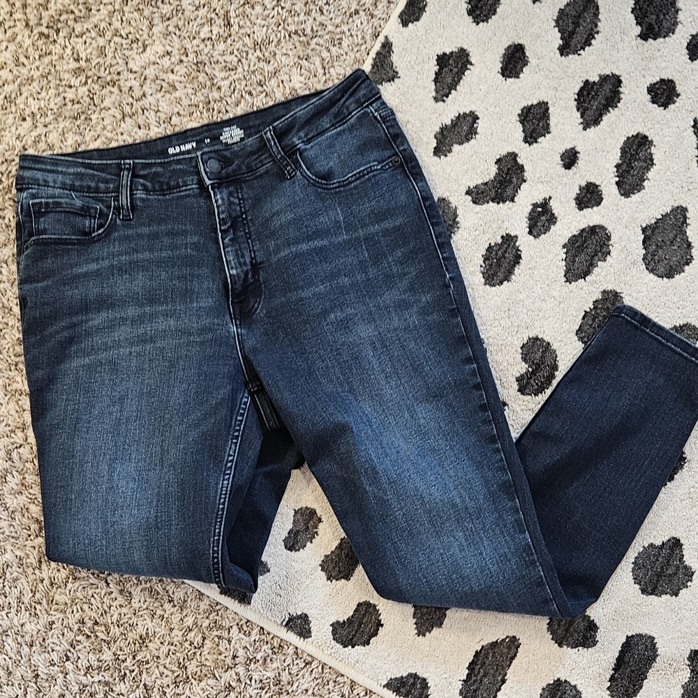 Old Navy High Rise Rockstar Super Skinny Jeans Size 14